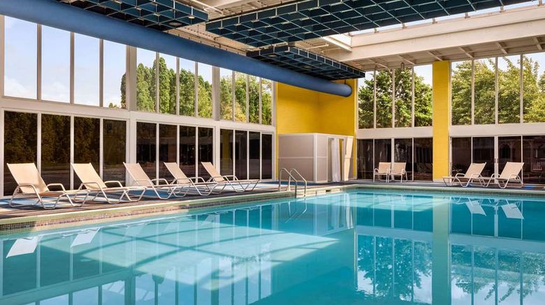 <b>Days Hotel Allentown Airport Pool</b>. Images powered by <a href="https://iceportal.shijigroup.com/" title="IcePortal" target="_blank">IcePortal</a>.