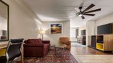Days Hotel Allentown Airport Suite