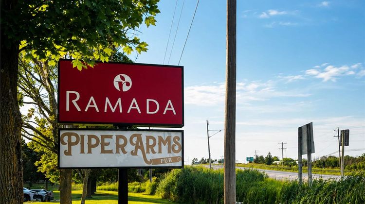 Ramada Trenton Hotel Exterior