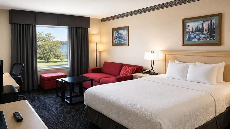 Ramada Trenton Hotel Room