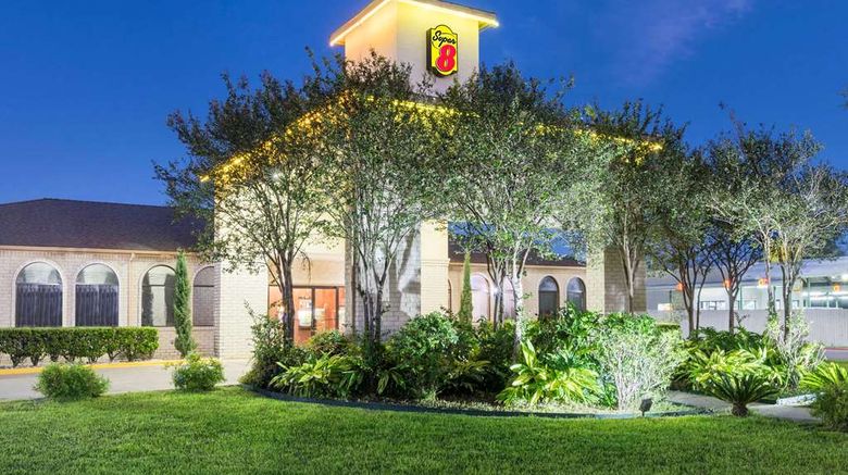 <b>Super 8 San Antonio at I-10 Exterior</b>. Images powered by <a href="https://iceportal.shijigroup.com/" title="IcePortal" target="_blank">IcePortal</a>.