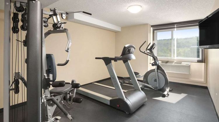 Days Inn Calgary Northwest Health