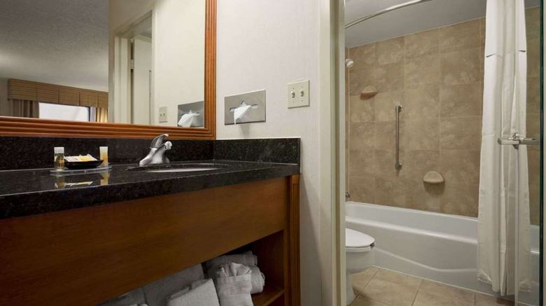 <b>Days Inn Las Cruces Room</b>. Images powered by <a href="https://iceportal.shijigroup.com/" title="IcePortal" target="_blank">IcePortal</a>.