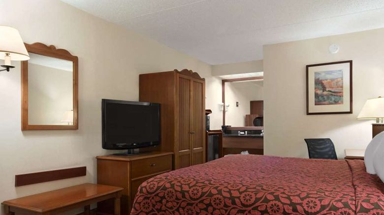 <b>Days Inn Las Cruces Room</b>. Images powered by <a href="https://iceportal.shijigroup.com/" title="IcePortal" target="_blank">IcePortal</a>.