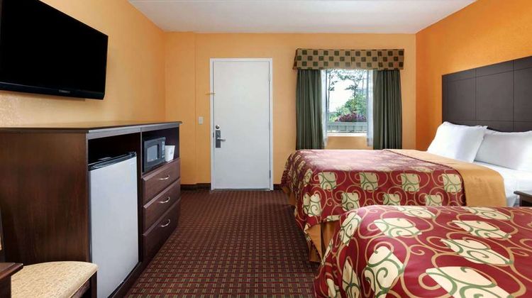 Days Inn Queensbury/Lake George Room