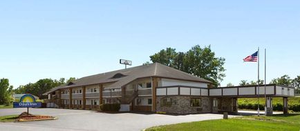 Days Inn Queensbury/Lake George Exterior