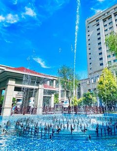 Howard Johnson Domando Plaza Wulanchabu