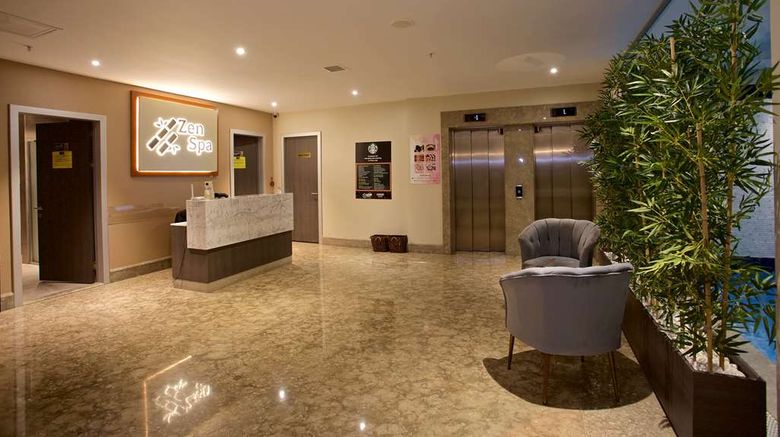 <b>Ramada Istanbul Taksim Spa</b>. Images powered by <a href="https://iceportal.shijigroup.com/" title="IcePortal" target="_blank">IcePortal</a>.