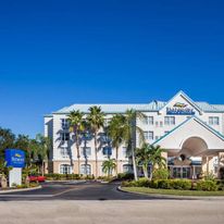 Baymont Inn & Suites Fort Myers Airport
