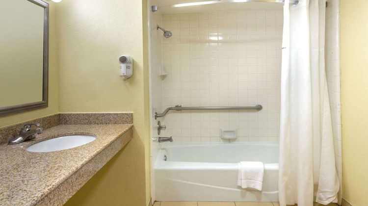 Days Inn - Lebanon Room
