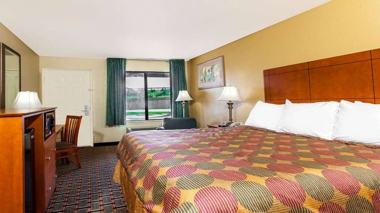 <b>Days Inn - Lebanon Room</b>. Images powered by <a href="https://iceportal.shijigroup.com/" title="IcePortal" target="_blank">IcePortal</a>.