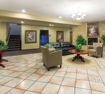 Days Inn Colorado Springs Airport Lobby
