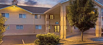 Days Inn Colorado Springs Airport Exterior