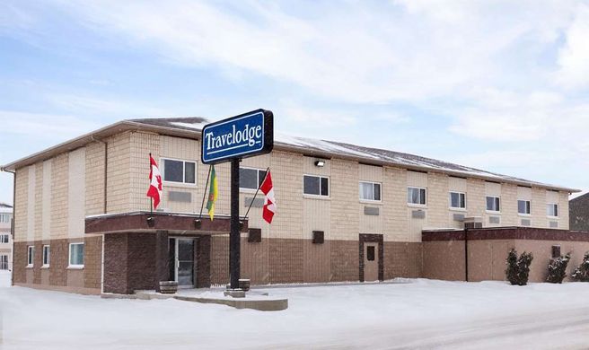 Travelodge Meadow Lake Exterior