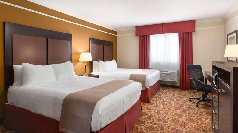 <b>Travelodge Meadow Lake Room</b>. Images powered by <a href="https://iceportal.shijigroup.com/" title="IcePortal" target="_blank">IcePortal</a>.