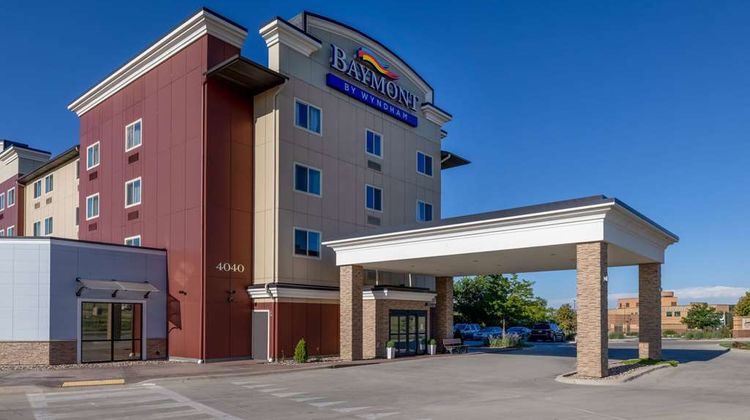 Baymont Inn & Suites Rapid City Exterior