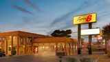 Super 8 El Paso Airport Exterior