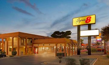 Super 8 El Paso Airport
