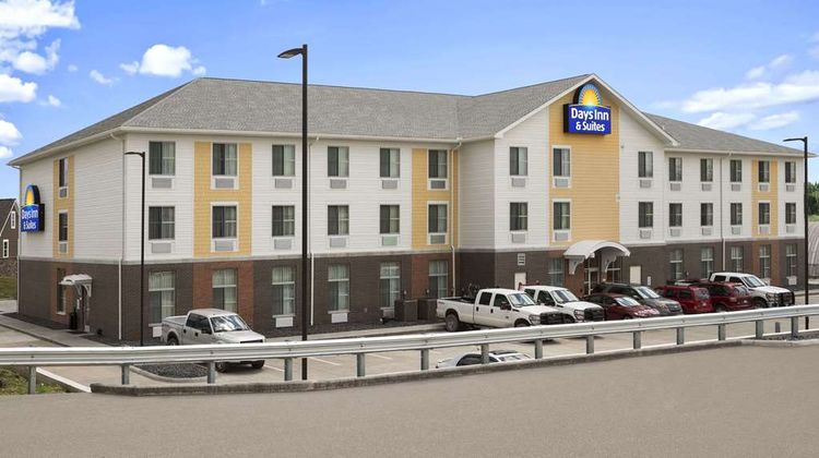 Days Inn & Suites Belmont Exterior