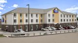 Days Inn & Suites Belmont Exterior
