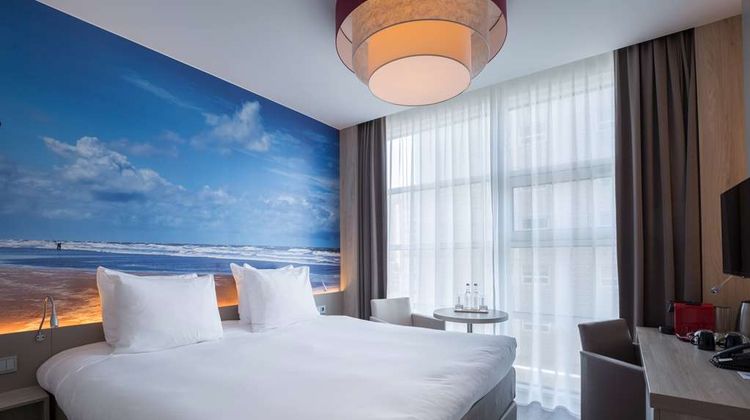 Ramada The Hague Scheveningen Room
