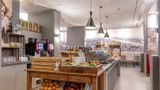 <b>Ramada The Hague Scheveningen Restaurant</b>. Images powered by <a href="https://iceportal.shijigroup.com/" title="IcePortal" target="_blank">IcePortal</a>.