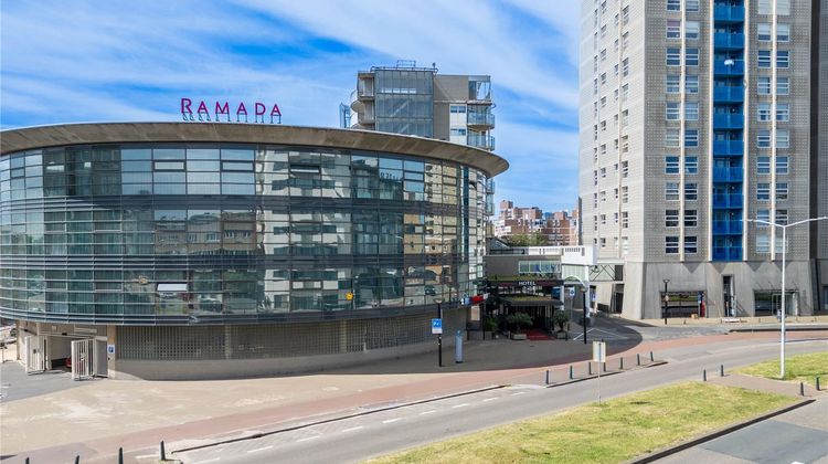 Ramada The Hague Scheveningen Exterior