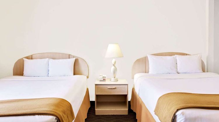 Knights Inn Page Room