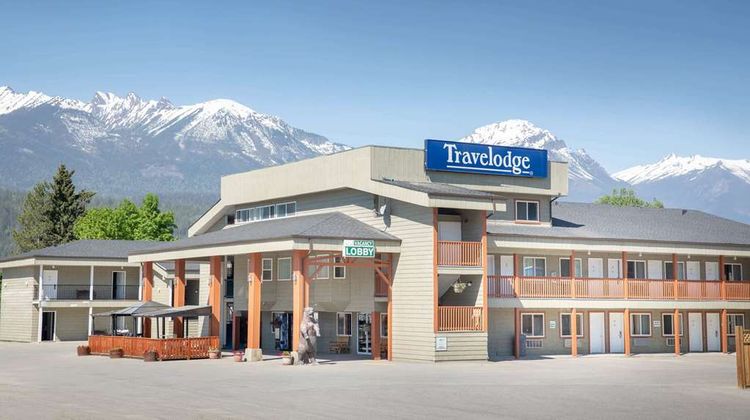 Travelodge Sportsman Lodge Exterior