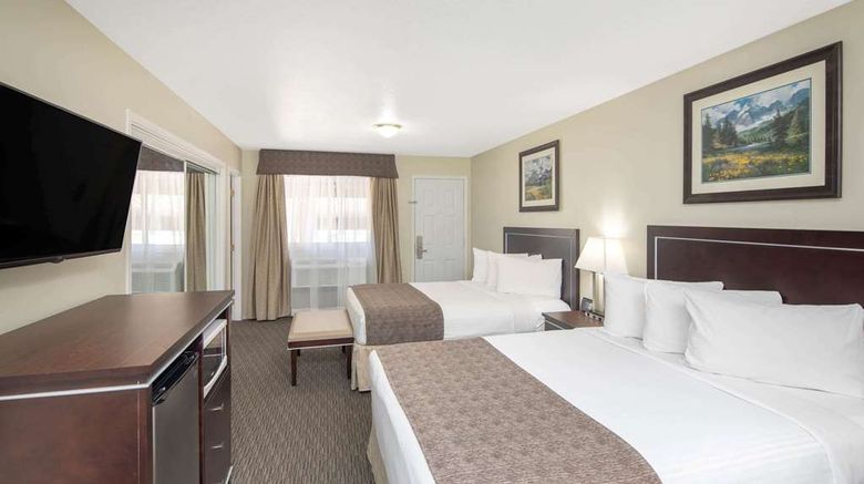 <b>Travelodge Sportsman Lodge Suite</b>. Images powered by <a href="https://iceportal.shijigroup.com/" title="IcePortal" target="_blank">IcePortal</a>.