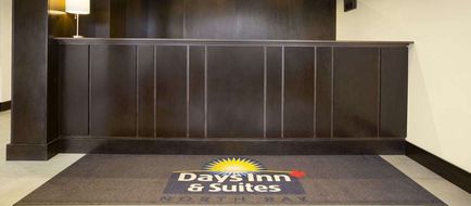 Days Inn & Suites North Bay Lobby