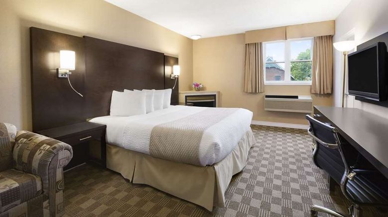 <b>Days Inn & Suites North Bay Suite</b>. Images powered by <a href="https://iceportal.shijigroup.com/" title="IcePortal" target="_blank">IcePortal</a>.