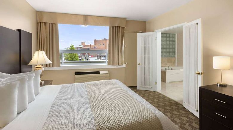 <b>Days Inn & Suites North Bay Suite</b>. Images powered by <a href="https://iceportal.shijigroup.com/" title="IcePortal" target="_blank">IcePortal</a>.
