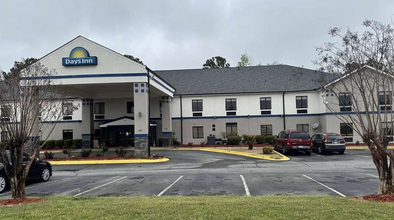 <b>Days Inn Mauldin/Greenville Exterior</b>. Images powered by <a href="https://iceportal.shijigroup.com/" title="IcePortal" target="_blank">IcePortal</a>.