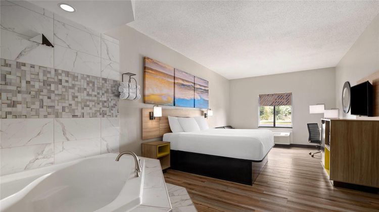 Days Inn Mauldin/Greenville Suite