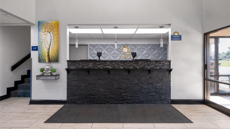 Days Inn Mauldin/Greenville Lobby