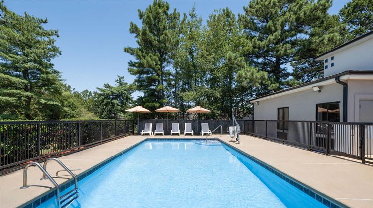 Days Inn Mauldin/Greenville Pool