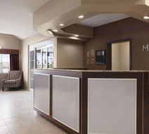 Microtel Inn & Suites by Wyndham Cotulla Lobby