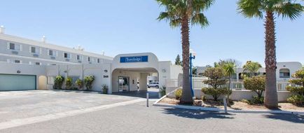 Travelodge Los Banos Exterior