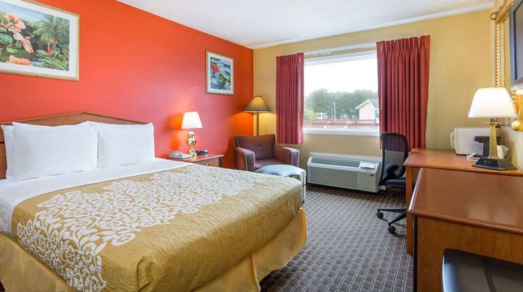 Days Inn Chincoteague Island Room