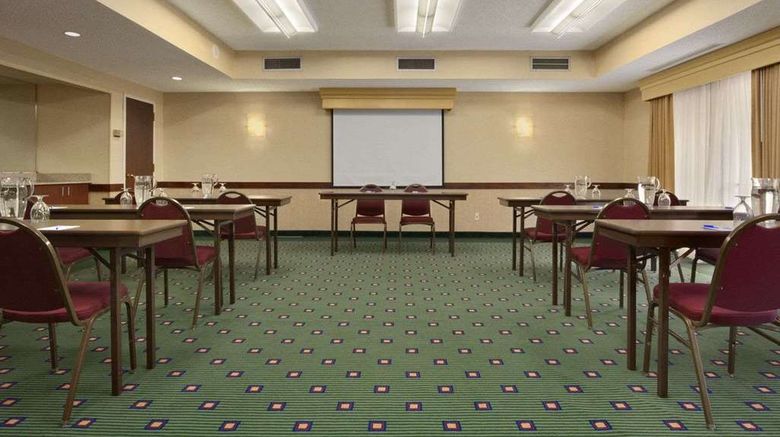 <b>Baymont Inn & Suites Columbia Northwest Meeting</b>. Images powered by <a href="https://iceportal.shijigroup.com/" title="IcePortal" target="_blank">IcePortal</a>.