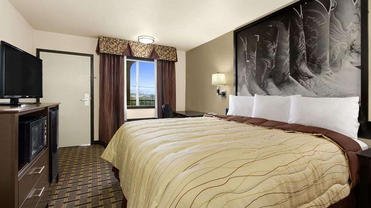 Super 8 Fort Worth Room