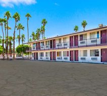 Knights Inn & Suites Yuma Exterior