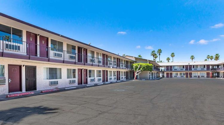Knights Inn & Suites Yuma Exterior
