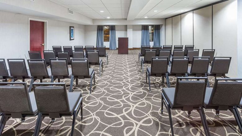 <b>Wingate by Wyndham High Point Meeting</b>. Images powered by <a href="https://iceportal.shijigroup.com/" title="IcePortal" target="_blank">IcePortal</a>.