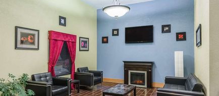 Days Inn & Suites Casey Lobby