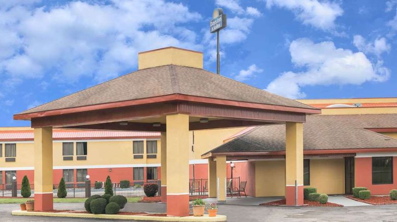 <b>Days Inn & Suites Casey Exterior</b>. Images powered by <a href="https://iceportal.shijigroup.com/" title="IcePortal" target="_blank">IcePortal</a>.