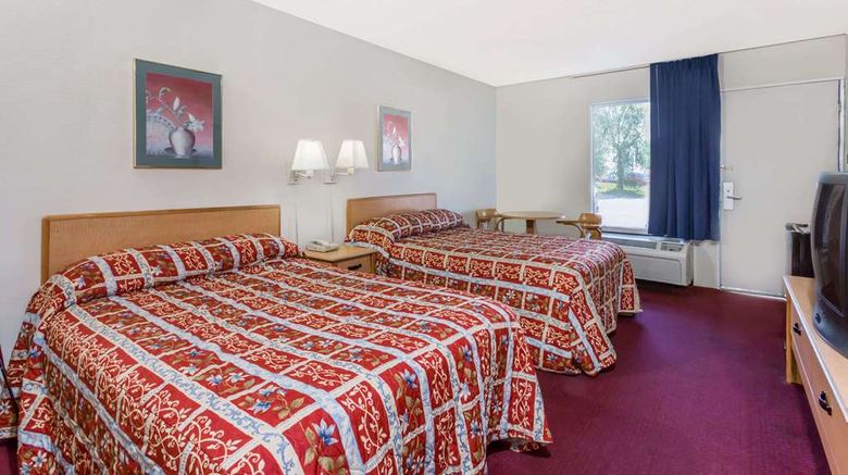 <b>Knights Inn Fredericksburg Room</b>. Images powered by <a href="https://iceportal.shijigroup.com/" title="IcePortal" target="_blank">IcePortal</a>.