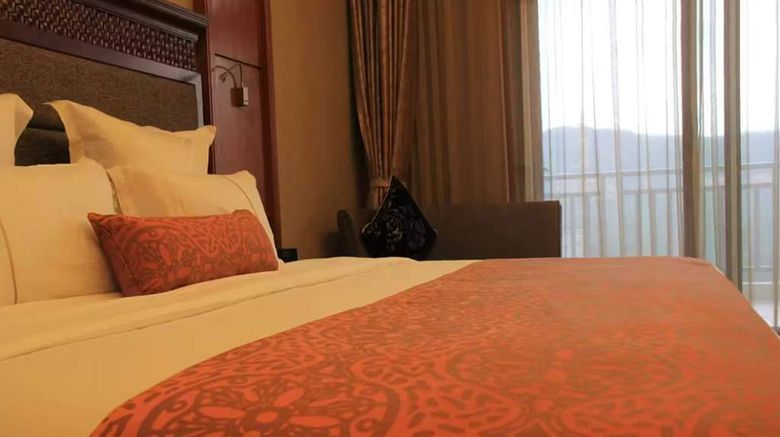 <b>Ramada Plaza Xishuangbanna Room</b>. Images powered by <a href="https://iceportal.shijigroup.com/" title="IcePortal" target="_blank">IcePortal</a>.