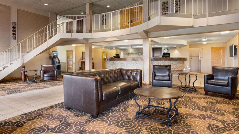 <b>Ramada Bismarck Lobby</b>. Images powered by <a href="https://iceportal.shijigroup.com/" title="IcePortal" target="_blank">IcePortal</a>.